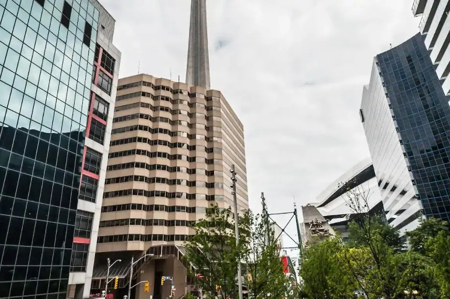 Skyline Suites - Walk To Mtcc, Acc, Rogers Centre & Entertainment District 3*, Toronto