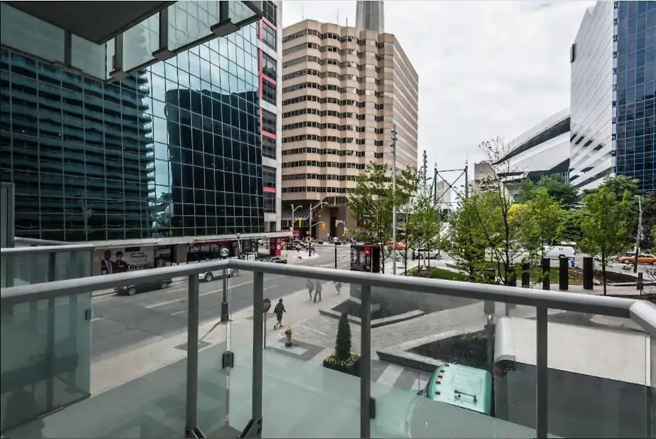 *** Aparthotel Skyline Suites - Walk To Mtcc, Acc, Rogers Centre & Entertainment District Canada