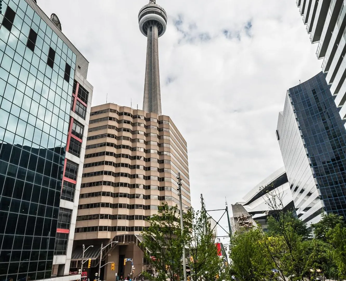*** Aparthotel Skyline Suites - Walk To Mtcc, Acc, Rogers Centre & Entertainment District Canada
