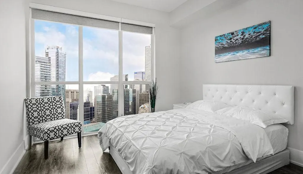 Aparthotel Skyline Suites - Walk To Mtcc, Acc, Rogers Centre & Entertainment District