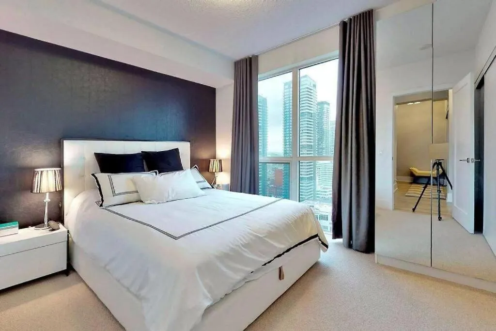 Skyline Suites - Walk To Mtcc, Acc, Rogers Centre & Entertainment District Canada